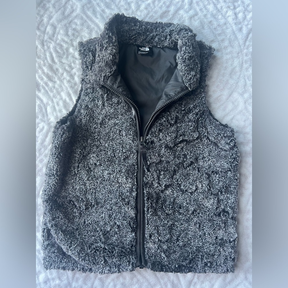 Girls The North Face Charcoal Fleece Vest | Size 6